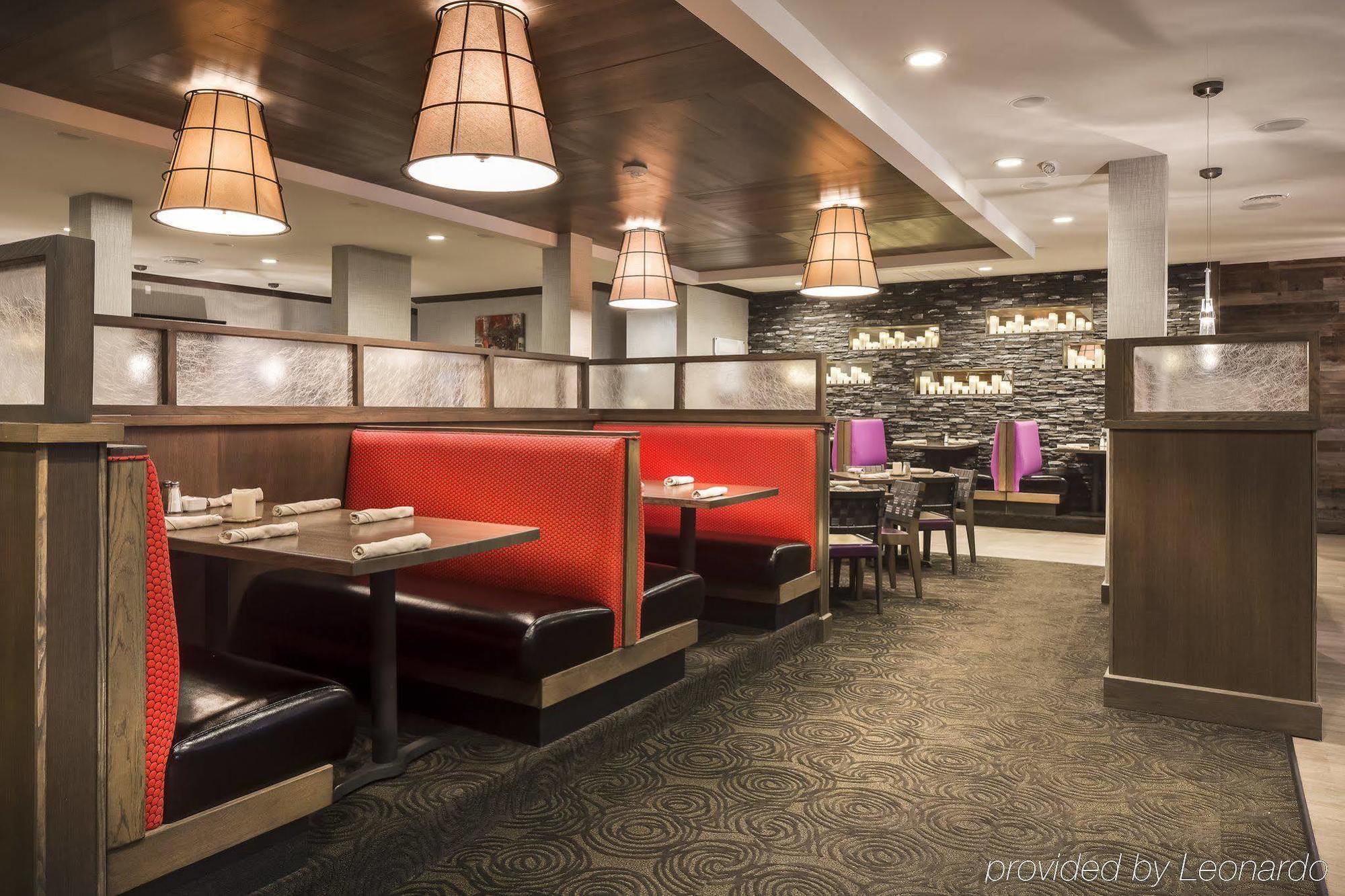 Holiday Inn Coralville - Iowa City By Ihg Екстериор снимка