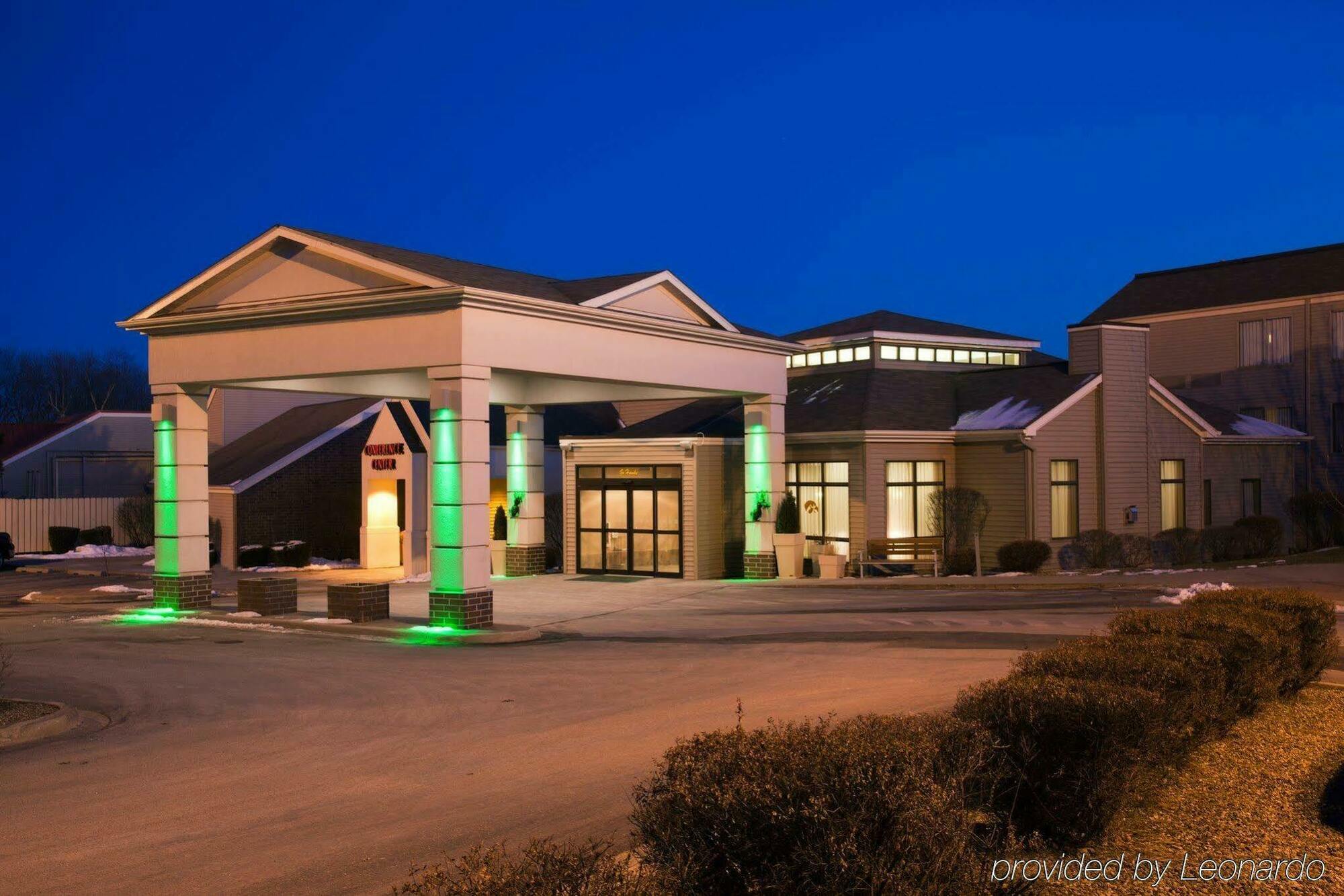 Holiday Inn Coralville - Iowa City By Ihg Екстериор снимка